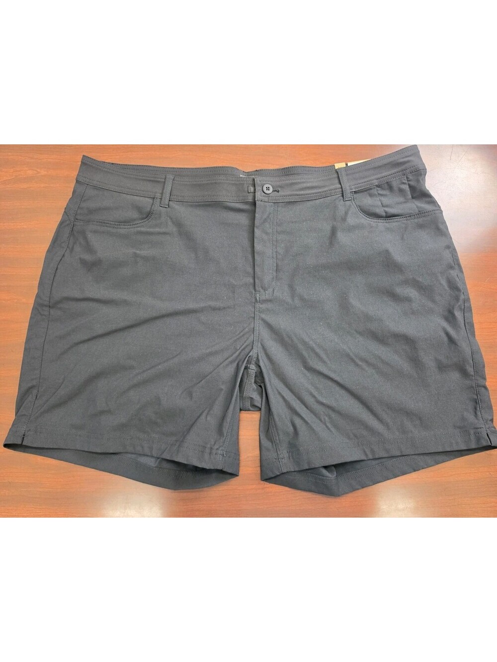 NWT prAna Halle Short Plus II 22W Black 7" Inseam Hiking Outdoor Shorts Gorpcore